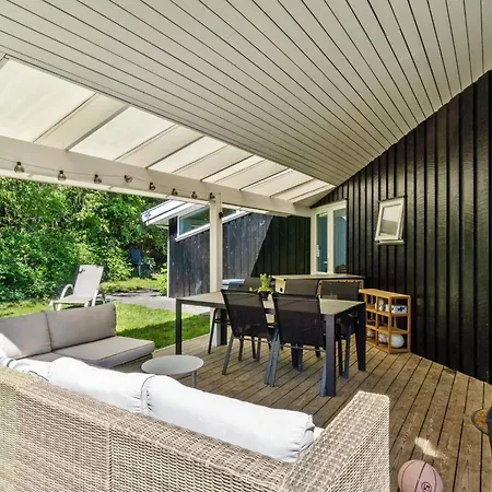 8 Person Holiday Home In Graested-By Traum